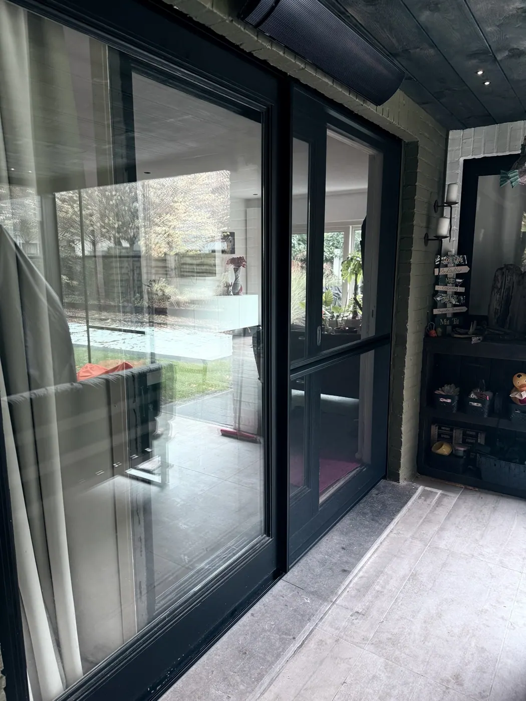 Ramen en deuren – realisatie Tom Cools