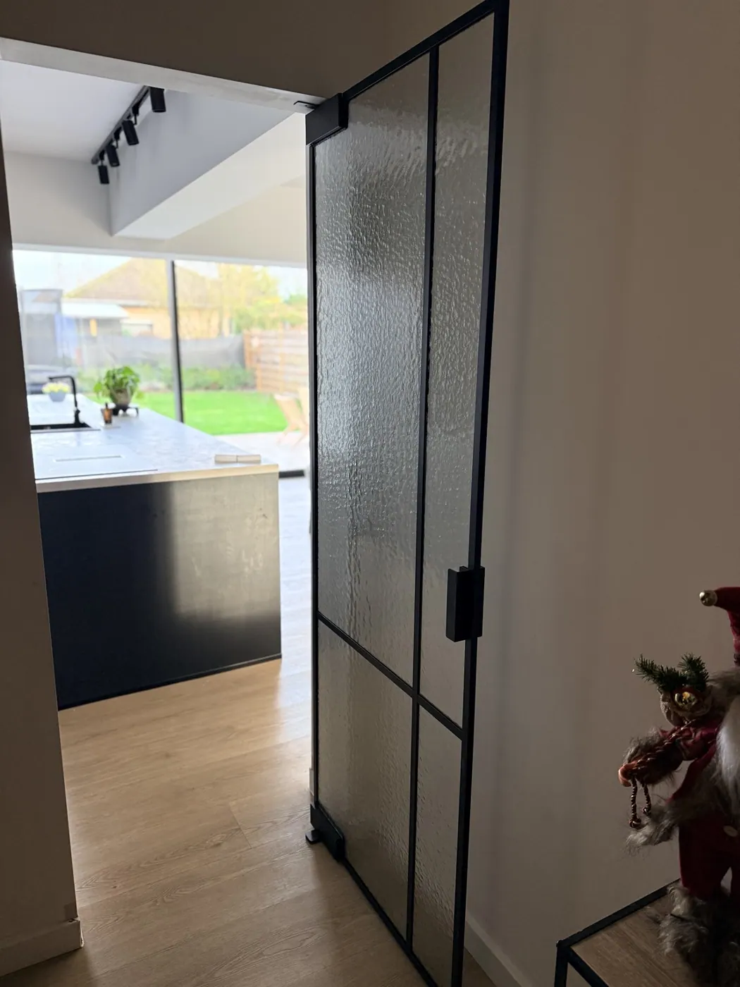 Steellook deuren – realisatie Tom Cools
